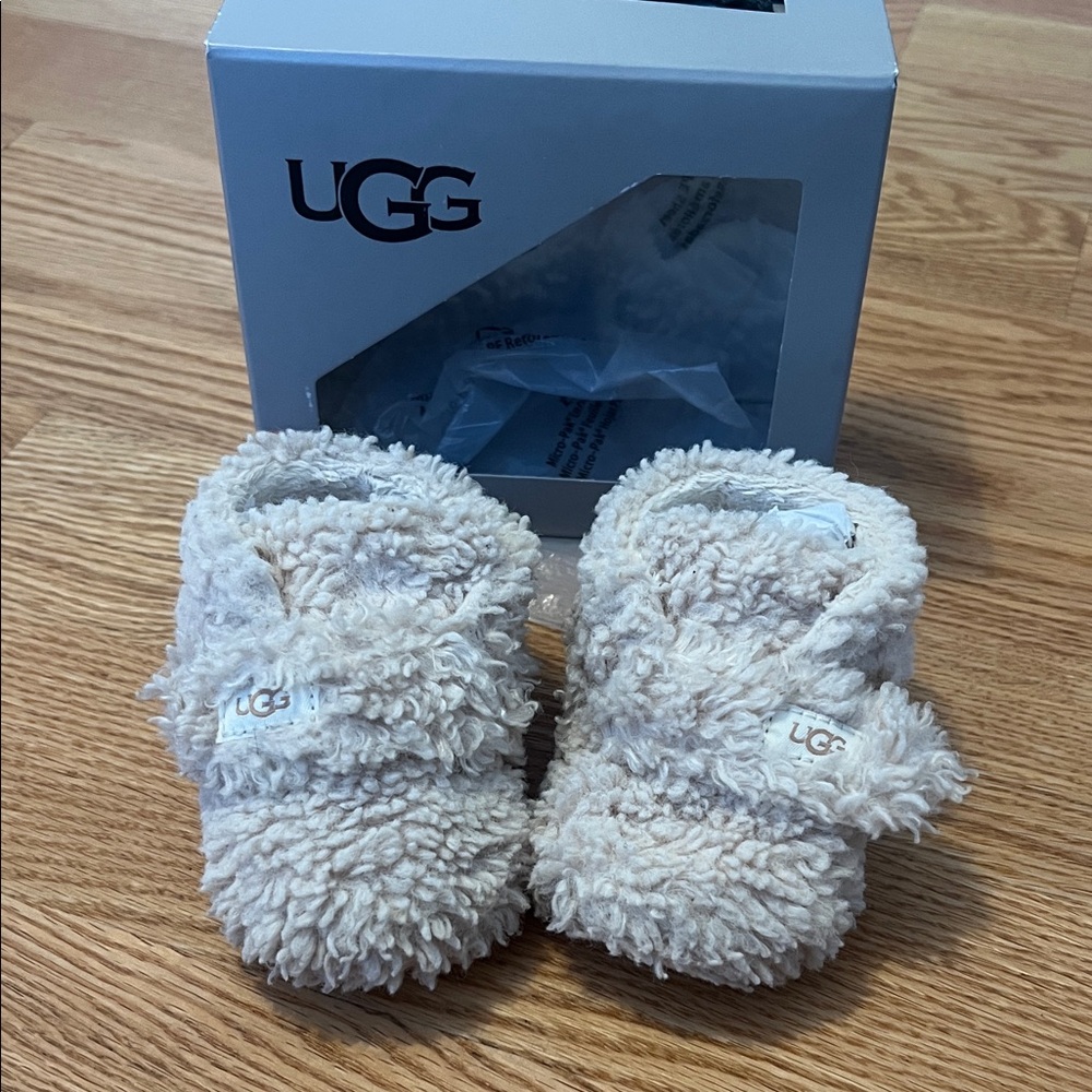 UGG Soft Cream Baby Booties